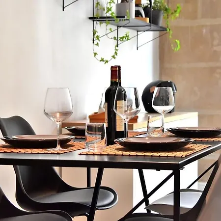 Lägenhet Hyper Centre - Elegant Au Pied Des Restaurants Et Boutiques *